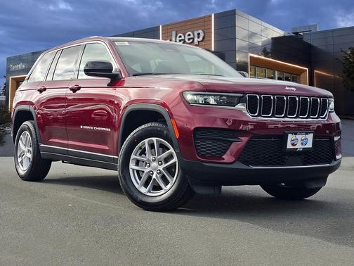 2026 Jeep Grand Cherokee Laredo