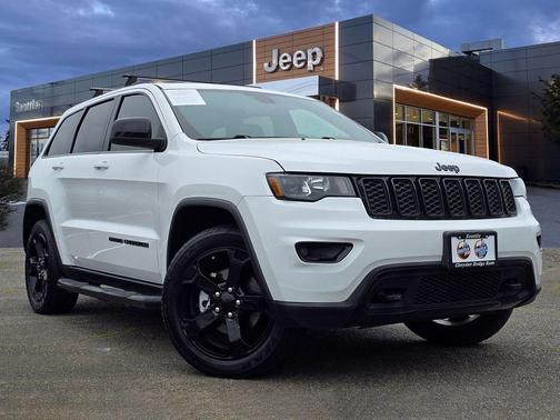 Bright White Clearcoat 2019 Jeep Grand Cherokee Upland