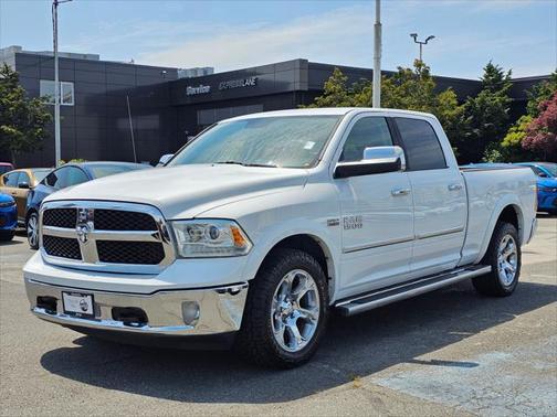 2014 RAM 1500 Laramie