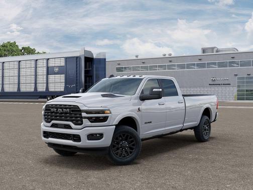 Bright White Clearcoat 2026 RAM 3500 Limited Crew Cab 4x4 8' Box