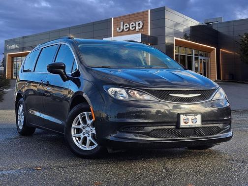 2021 Chrysler Voyager LXI