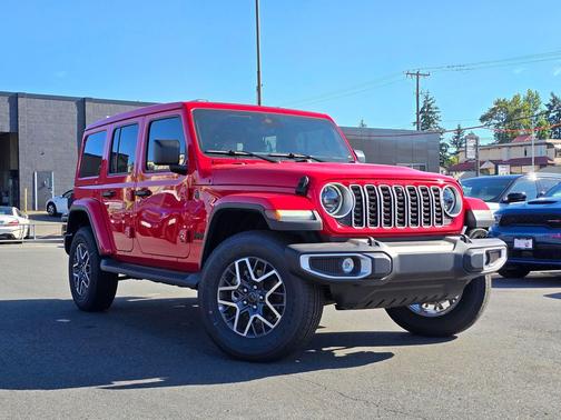 2025 Jeep Wrangler 4-Door Sahara 4x4