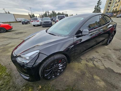 2023 Tesla Model 3 Performance