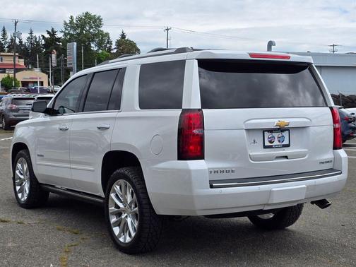 Iridescent Pearl Tricoat 2019 Chevrolet Tahoe Premier