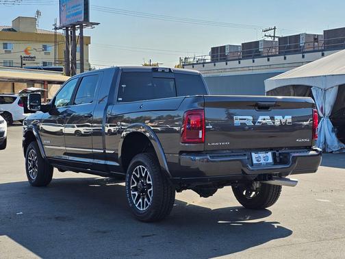 2025 RAM 2500 Limited Mega Cab 4x4 6'4' Box