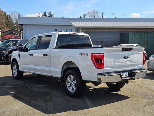 Oxford White 2023 Ford F-150 XLT