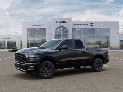 Diamond Black Crystal Pearlcoat 2026 RAM 1500 Express