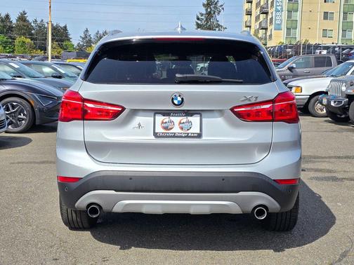 Glacier Silver Metallic 2016 BMW X1 xDrive 28i