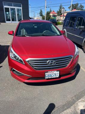 Scarlet Red 2017 Hyundai SONATA SE