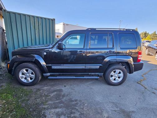 2011 Jeep Liberty Sport