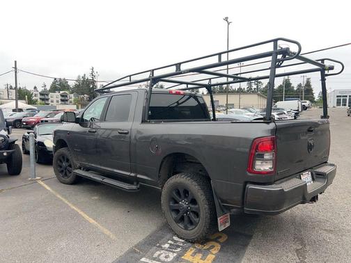 Crystal Metallic 2022 RAM 2500 Big Horn