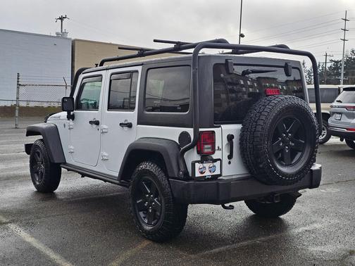 2016 Jeep Wrangler Unlimited Black Bear