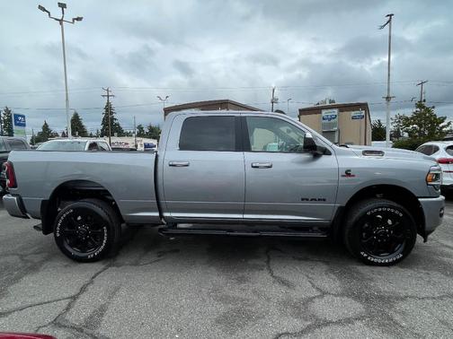 Photo 2 of 23 of 2022 RAM 2500 Big Horn