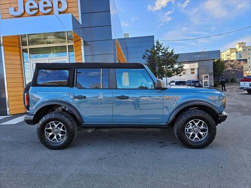 2022 Ford Bronco Badlands