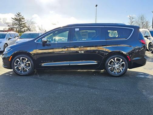 2026 Chrysler Pacifica L