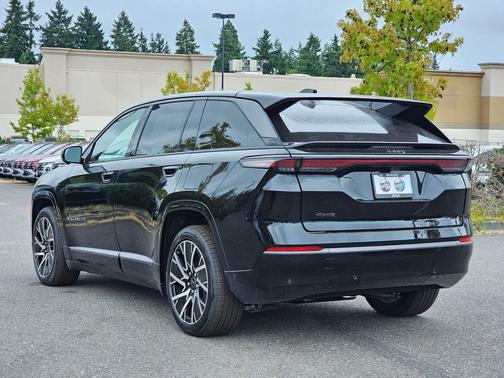 2025 Jeep Wagoneer S Limited