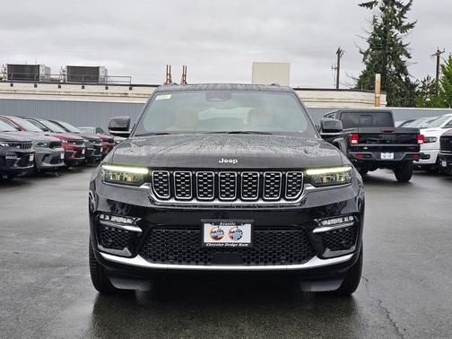 2025 Jeep Grand Cherokee Summit