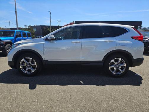 White Diamond Pearl 2017 Honda CR-V EX