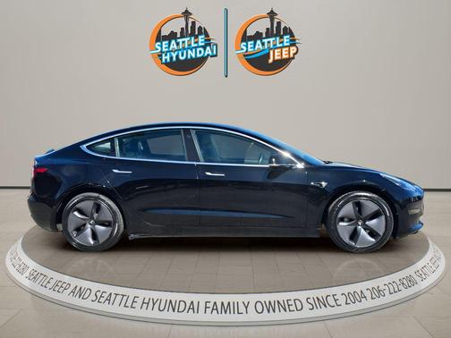 Solid Black 2019 Tesla Model 3 Standard Range Plus