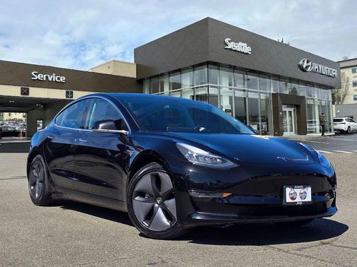Solid Black 2019 Tesla Model 3 Standard Range Plus