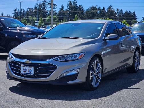 Mineral Gray Metallic 2024 Chevrolet Malibu FWD 2LT