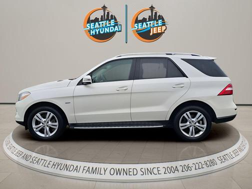 White 2012 Mercedes-Benz M-Class 4MATIC