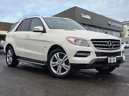 White 2012 Mercedes-Benz M-Class 4MATIC