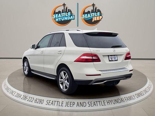 White 2012 Mercedes-Benz M-Class 4MATIC