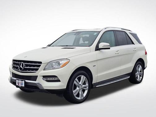 White 2012 Mercedes-Benz M-Class 4MATIC
