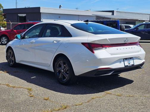 Serenity White Pearl 2023 Hyundai ELANTRA SEL