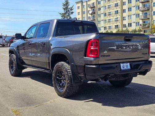 Granite Crystal Metallic Clearcoat 2025 RAM 1500 RHO Crew Cab 4x4 5'7' Box
