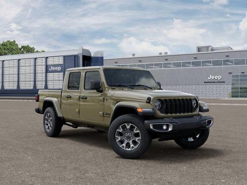 41 2026 Jeep Gladiator Sahara 4x4