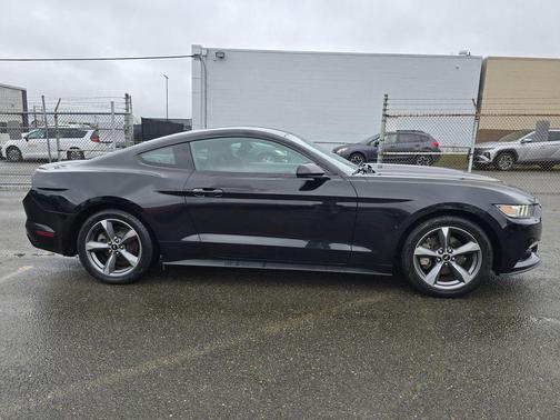 2017 Ford Mustang EcoBoost