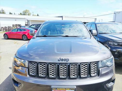 2019 Jeep Grand Cherokee Altitude