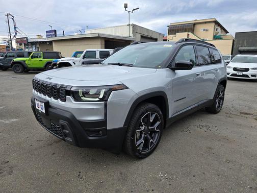 2026 Jeep Cherokee Overland