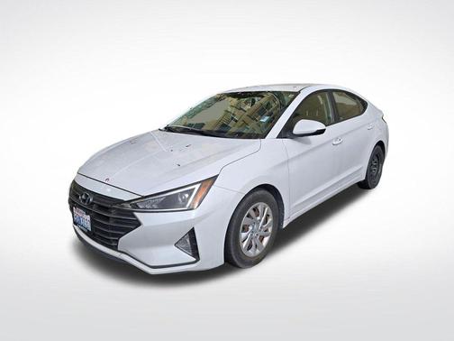 Quartz White Pearl 2019 Hyundai ELANTRA SE