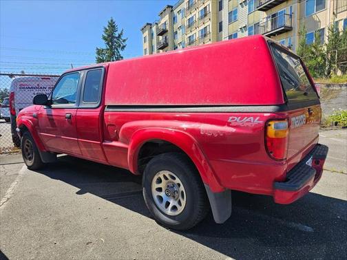 2001 Mazda B3000