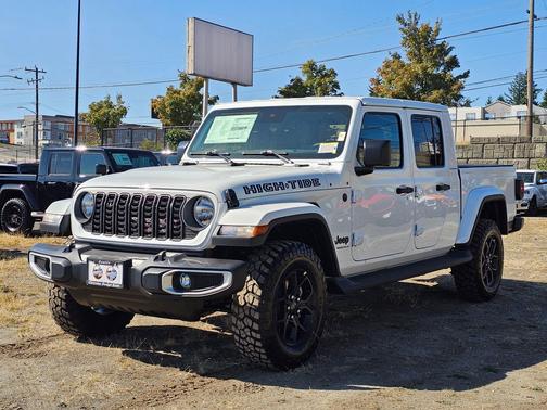 2025 Jeep Gladiator High Tide
