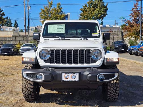 2025 Jeep Gladiator High Tide