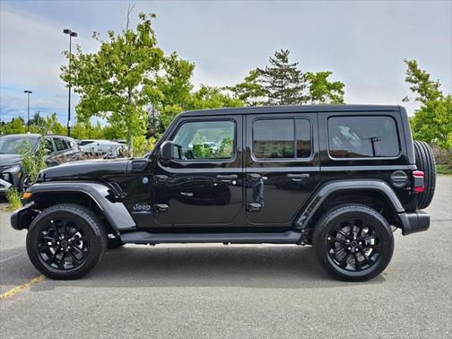 2025 Jeep Wrangler 4xe Sahara
