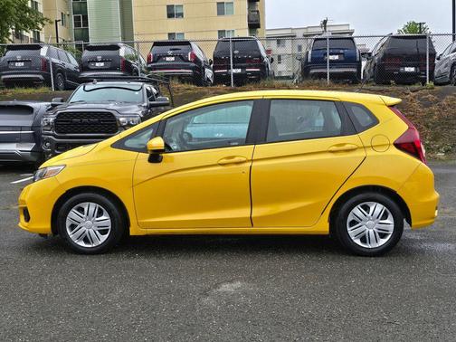 Helios Yellow Pearl 2018 Honda Fit LX