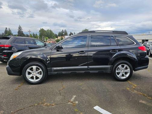 Graphite Gray Metallic 2013 Subaru Outback 2.5i Premium