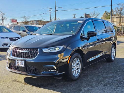 2026 Chrysler Pacifica L