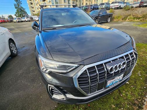 2024 Audi Q3 Premium 45 TFSI S line quattro Tiptronic