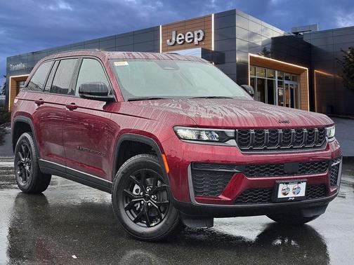 2026 Jeep Grand Cherokee Altitude