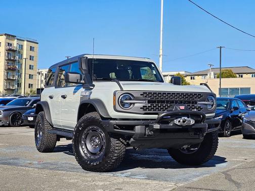 2024 Ford Bronco Everglades