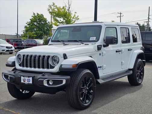 2025 Jeep Wrangler 4xe Sahara