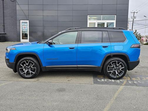 2026 Jeep Cherokee Overland