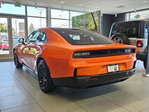 2025 Dodge Charger Daytona R/T
