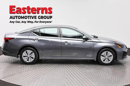 Gun Metallic 2023 Nissan Altima S FWD